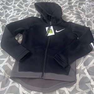 Boys Nike Standard Fit zipper hoodie size M